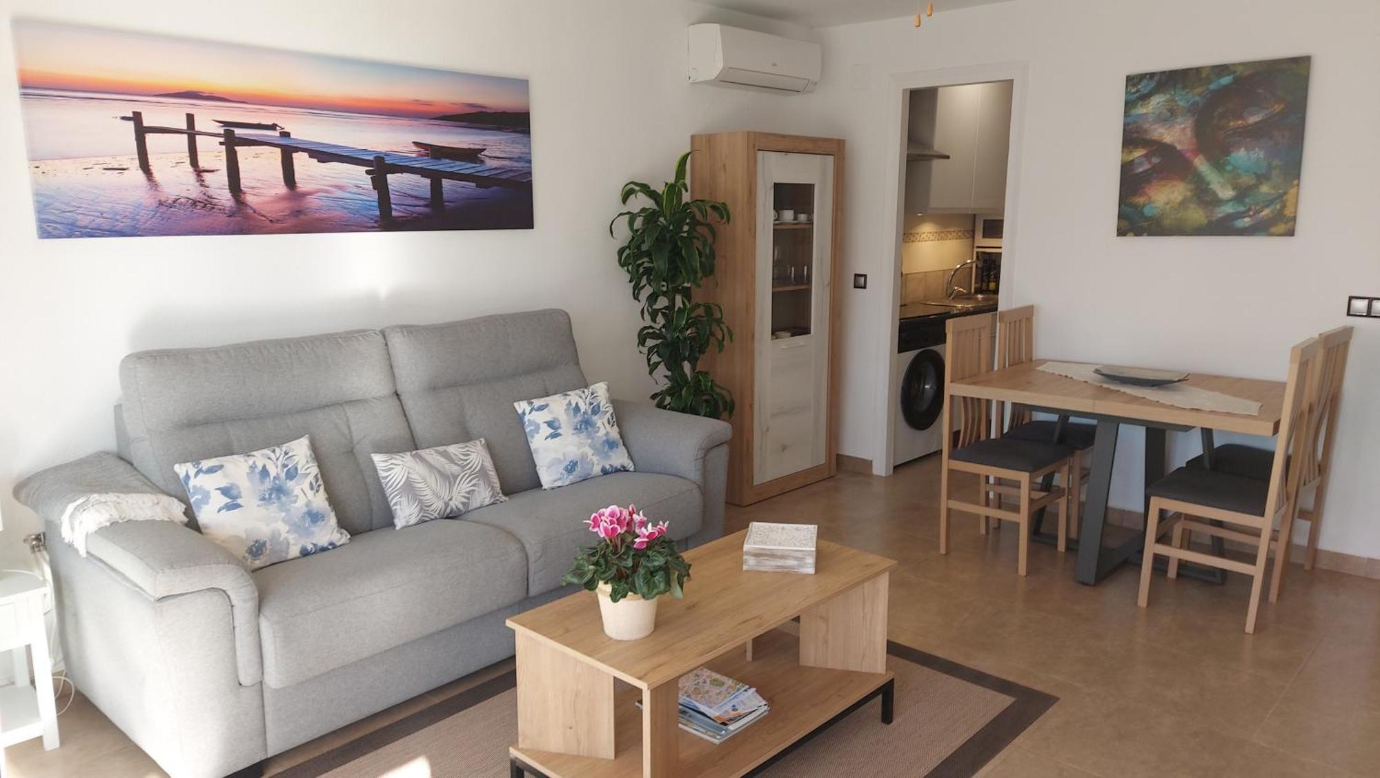 Apartament Bellamar 25 *